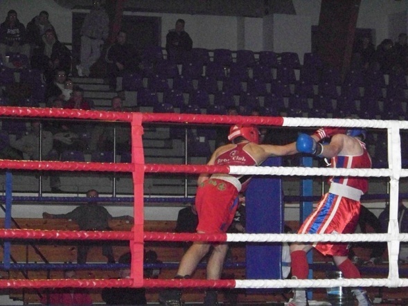 Finał Pucharu Polski juniorów w boksie (16-18.11.2012) - zdjęcie #24 - eOstroleka.pl