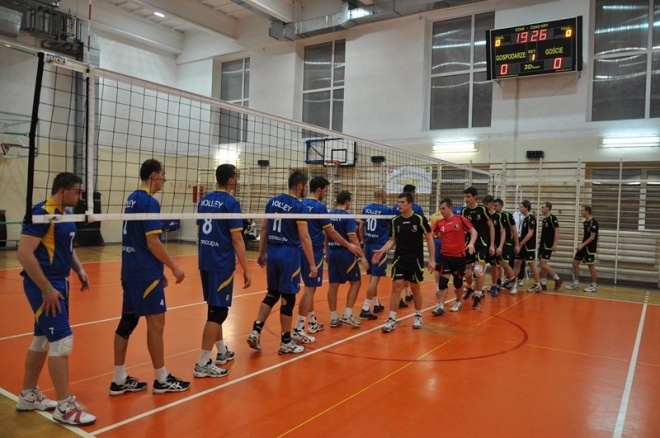 SPS Volley Ostrołęka - UKS Gwardia Legionowo (17.11.2012) - zdjęcie #31 - eOstroleka.pl