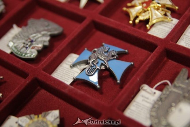 Unikat - przyjazna gmina z wystawą w MBP w Ostrołęce [19.11.2012] - zdjęcie #44 - eOstroleka.pl
