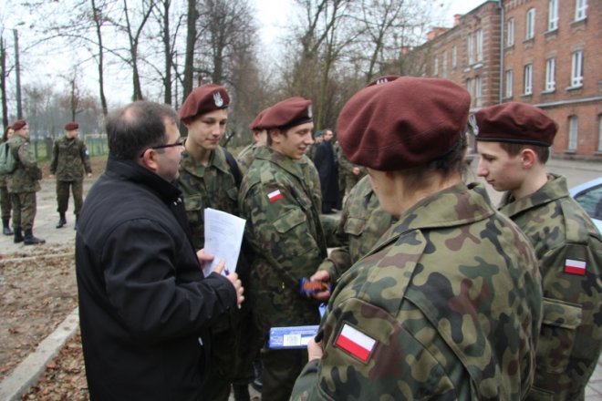 I Rajd Żołnierza rozpoczęty [19 XI 2012] - zdjęcie #1 - eOstroleka.pl