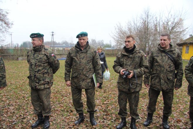 I rajd żołnierza zakończony: „Najtrudniejsze było zakładanie stroju preciwchemicznego” [19 XI 2012] - zdjęcie #6 - eOstroleka.pl