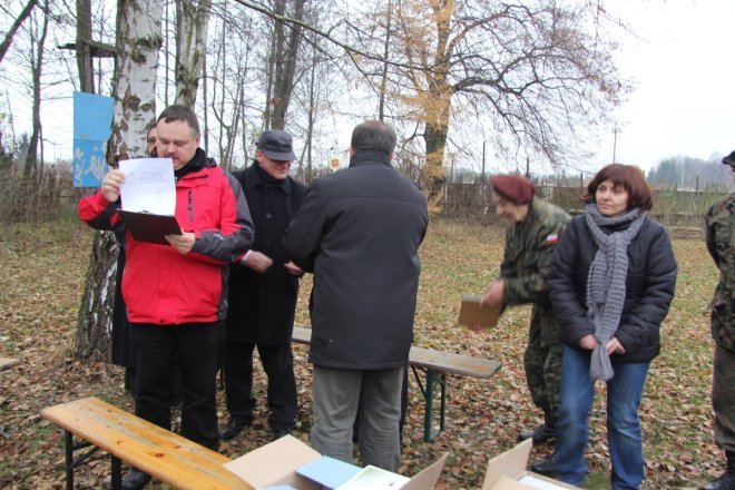 I rajd żołnierza zakończony: „Najtrudniejsze było zakładanie stroju preciwchemicznego” [19 XI 2012] - zdjęcie #12 - eOstroleka.pl