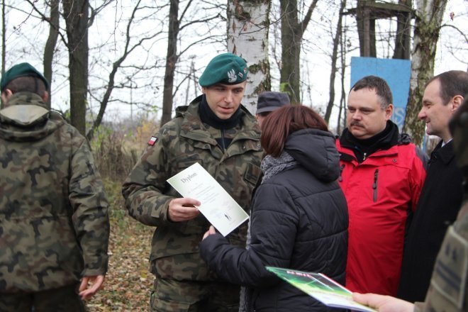 I rajd żołnierza zakończony: „Najtrudniejsze było zakładanie stroju preciwchemicznego” [19 XI 2012] - zdjęcie #11 - eOstroleka.pl