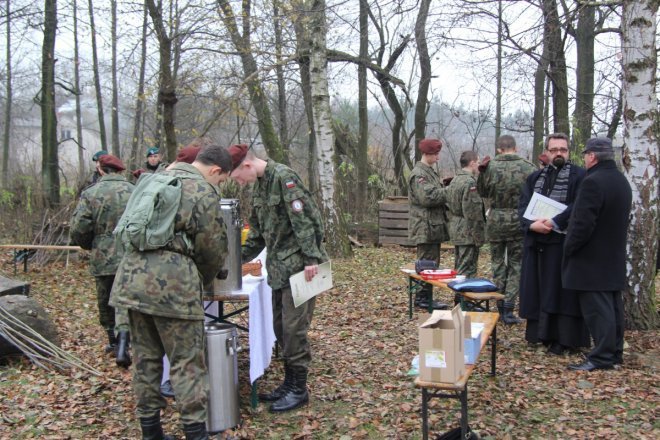 I rajd żołnierza zakończony: „Najtrudniejsze było zakładanie stroju preciwchemicznego” [19 XI 2012] - zdjęcie #13 - eOstroleka.pl