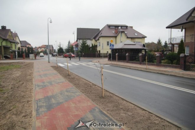 Odbiory ulicy Sybiraków i monitoringu orlika przy Gimnazjum nr 2 [21.11.2012] - zdjęcie #23 - eOstroleka.pl