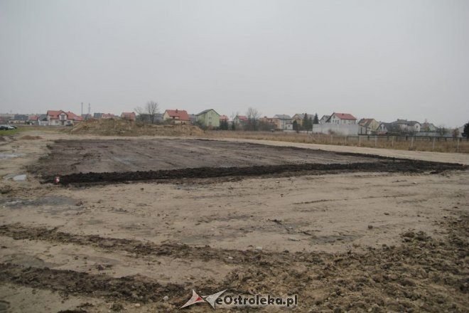 Odbiór I etapu prac przy budowie kompleksu boisk OTBS [22.11.2012] - zdjęcie #6 - eOstroleka.pl