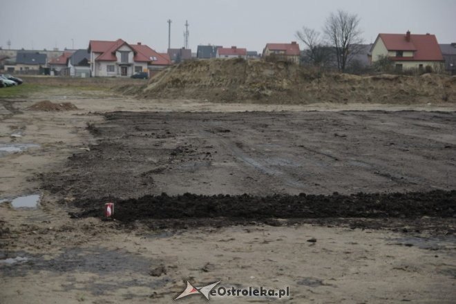 Odbiór I etapu prac przy budowie kompleksu boisk OTBS [22.11.2012] - zdjęcie #6 - eOstroleka.pl