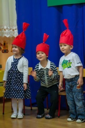 Pasowanie na przedszkolaka w Przedszkolu Miejskim nr 17 [22 XI 2012] - zdjęcie #13 - eOstroleka.pl