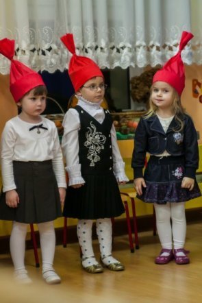Pasowanie na przedszkolaka w Przedszkolu Miejskim nr 17 [22 XI 2012] - zdjęcie #11 - eOstroleka.pl