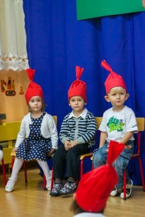 Pasowanie na przedszkolaka w Przedszkolu Miejskim nr 17 [22 XI 2012] - zdjęcie #54 - eOstroleka.pl