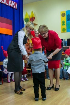 Pasowanie na przedszkolaka w Przedszkolu Miejskim nr 17 [22 XI 2012] - zdjęcie #34 - eOstroleka.pl