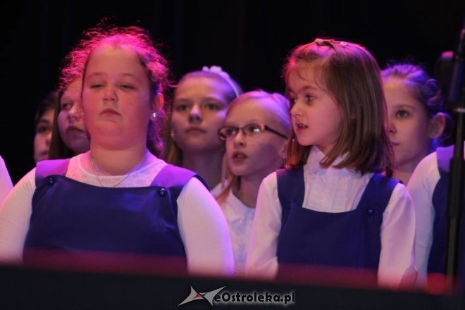 Jubileuszowy koncert Państwowej Szkoły Muzycznej [25.11.2012] - zdjęcie #27 - eOstroleka.pl