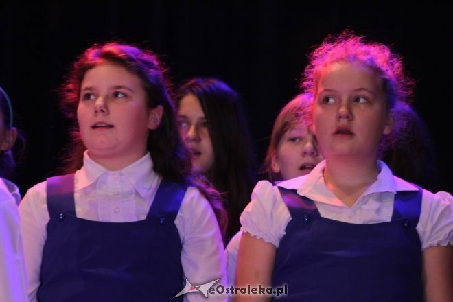 Jubileuszowy koncert Państwowej Szkoły Muzycznej [25.11.2012] - zdjęcie #26 - eOstroleka.pl