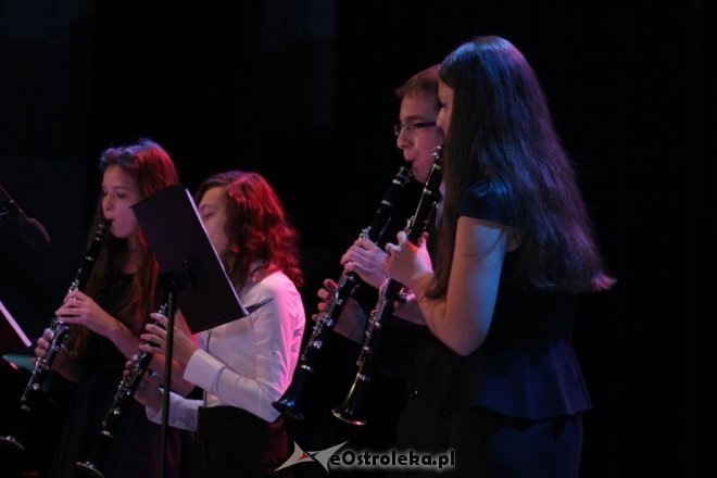 Jubileuszowy koncert Państwowej Szkoły Muzycznej [25.11.2012] - zdjęcie #9 - eOstroleka.pl