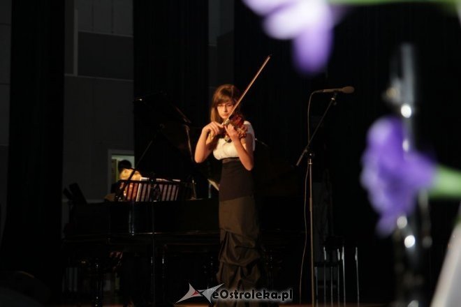 Jubileuszowy koncert Państwowej Szkoły Muzycznej [25.11.2012] - zdjęcie #57 - eOstroleka.pl