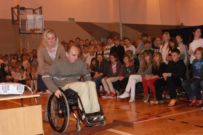 VIII Tydzień Integracji w Szkole Podstawowej nr 10 [30 XI 2012] - zdjęcie #28 - eOstroleka.pl