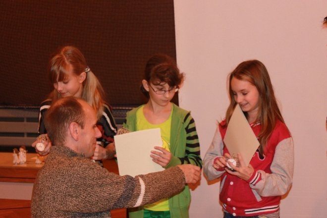VIII Tydzień Integracji w Szkole Podstawowej nr 10 [30 XI 2012] - zdjęcie #11 - eOstroleka.pl