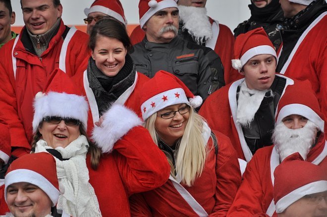 Zmotoryzowani mikołajowie w Ostrołęce [1 XII 2012] - zdjęcie #48 - eOstroleka.pl