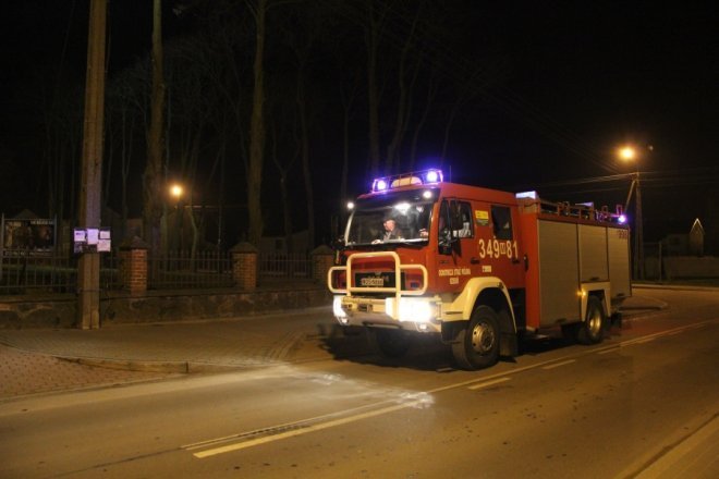 Pożar kościoła w Rzekuniu [2 XII 2012] - zdjęcie #10 - eOstroleka.pl