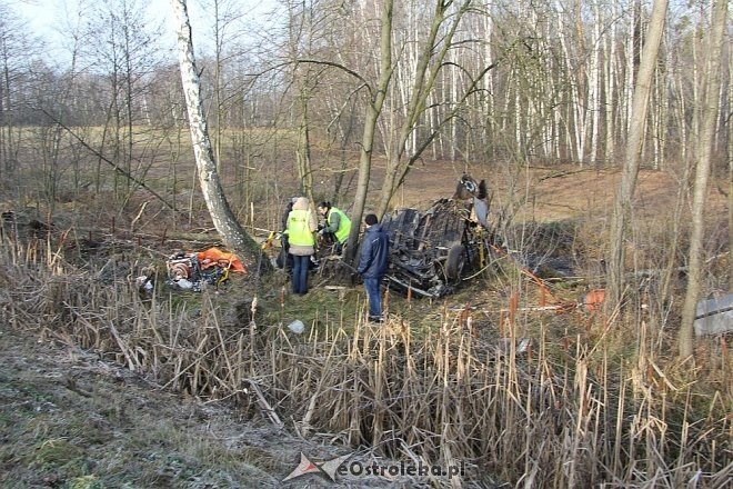 Wypadek pod Miastkowem [02.12.2012] - zdjęcie #1 - eOstroleka.pl