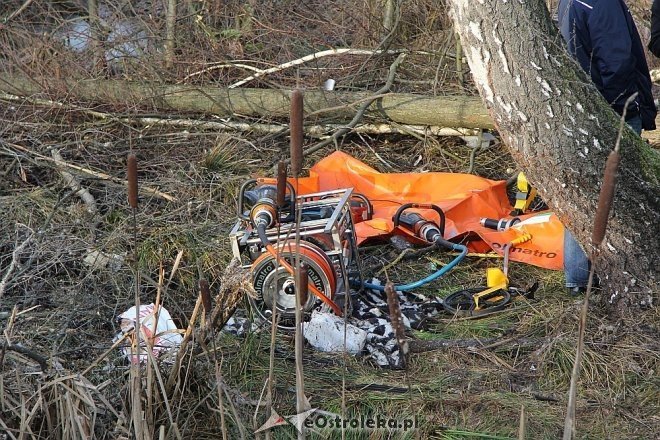 Wypadek pod Miastkowem [02.12.2012] - zdjęcie #10 - eOstroleka.pl