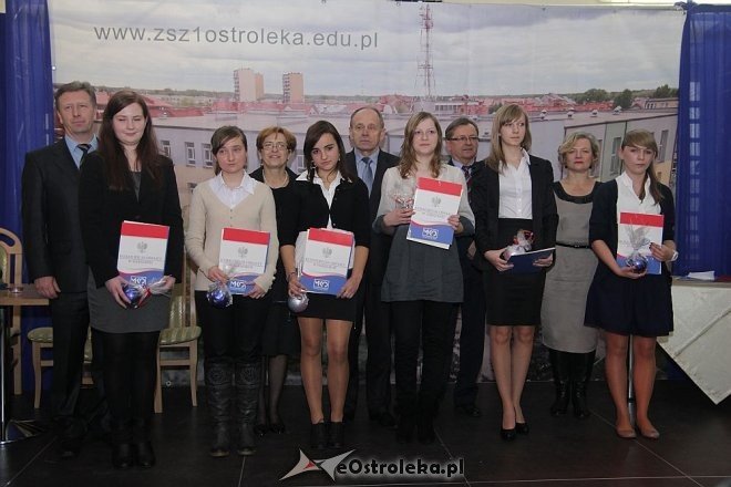 Stypendia Prezesa Rady Ministrów 2012 [03.12.2012] - zdjęcie #18 - eOstroleka.pl