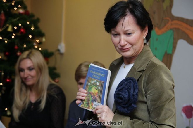 Książki nie gryzą - spotkanie w Kolorowej Szkole [06.12.2012] - zdjęcie #14 - eOstroleka.pl