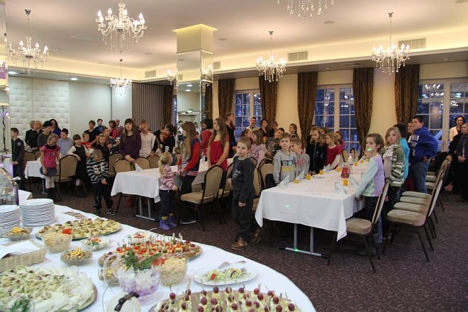 Spotkanie opłatkowe Towarzystwa Przyjaciół Dzieci [7 XII 2012] - zdjęcie #22 - eOstroleka.pl