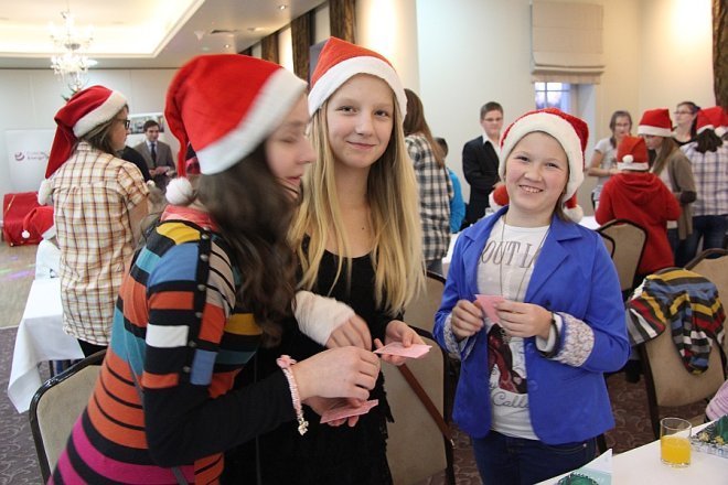 Spotkanie opłatkowe Towarzystwa Przyjaciół Dzieci [7 XII 2012] - zdjęcie #30 - eOstroleka.pl