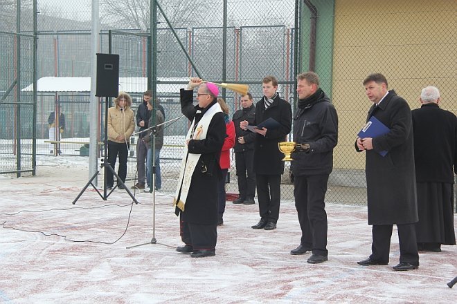 Otwarcie boiska wielofunkcyjnego ZSZ 1 [7 XII 2012] - zdjęcie #32 - eOstroleka.pl