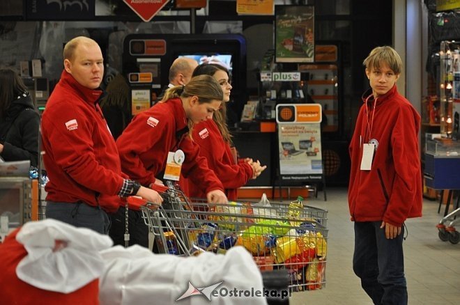 Oficjalne otwarcie Świątecznej Zbiórki Żywności [07.12.2012] - zdjęcie #7 - eOstroleka.pl