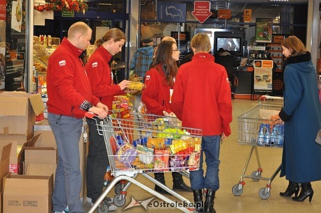Oficjalne otwarcie Świątecznej Zbiórki Żywności [07.12.2012] - zdjęcie #6 - eOstroleka.pl