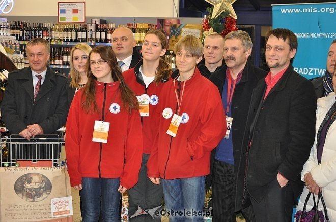 Oficjalne otwarcie Świątecznej Zbiórki Żywności [07.12.2012] - zdjęcie #15 - eOstroleka.pl