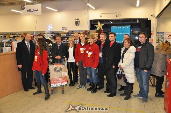 Oficjalne otwarcie Świątecznej Zbiórki Żywności [07.12.2012] - zdjęcie #2 - eOstroleka.pl
