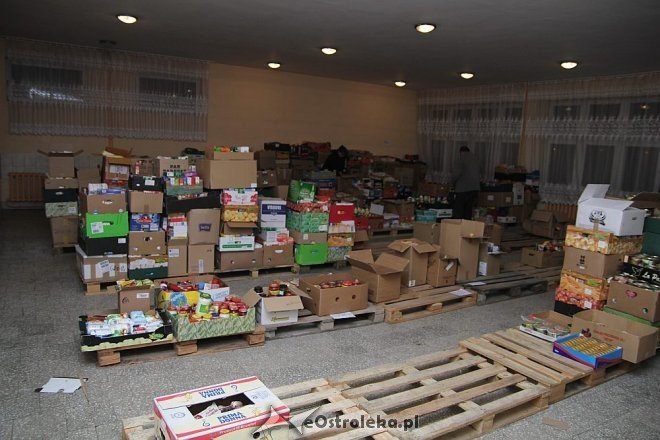 Drugi dzień Świątecznej Zbiórki Żywności [08.12.2012] - zdjęcie #7 - eOstroleka.pl