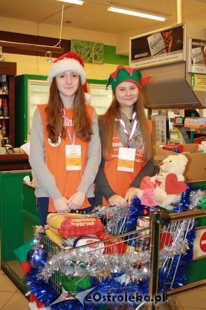 Drugi dzień Świątecznej Zbiórki Żywności [08.12.2012] - zdjęcie #6 - eOstroleka.pl