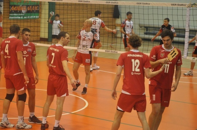 I liga: KPS Jadar Siedlce - Energa Pekpol Ostrołęka (08.12.2012) - zdjęcie #1 - eOstroleka.pl