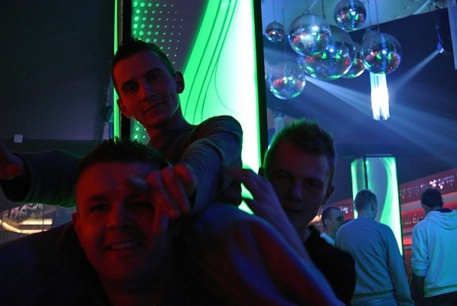 Mikołajkowa impreza w Ibizie [08.12.2012] - zdjęcie #140 - eOstroleka.pl