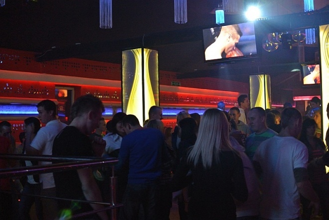 Mikołajkowa impreza w Ibizie [08.12.2012] - zdjęcie #50 - eOstroleka.pl