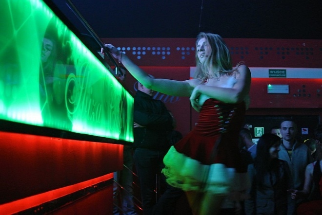 Mikołajkowa impreza w Ibizie [08.12.2012] - zdjęcie #95 - eOstroleka.pl