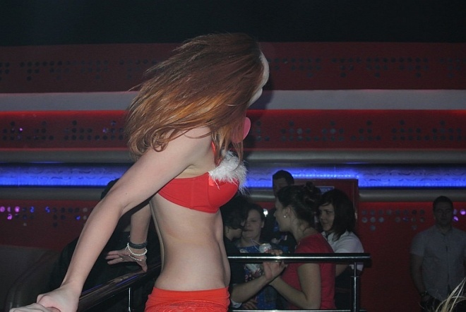 Mikołajkowa impreza w Ibizie [08.12.2012] - zdjęcie #60 - eOstroleka.pl