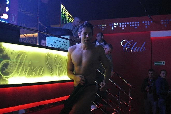Mikołajkowa impreza w Ibizie [08.12.2012] - zdjęcie #45 - eOstroleka.pl