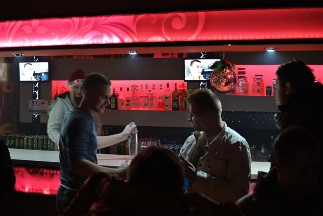 Mikołajkowa impreza w Ibizie [08.12.2012] - zdjęcie #5 - eOstroleka.pl
