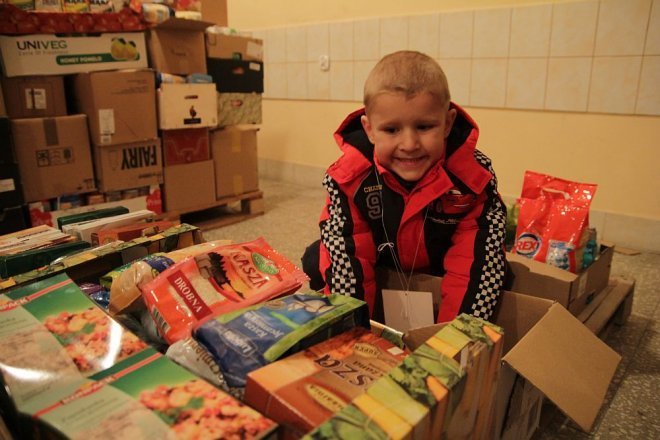 Podsumowanie akcji Świątecznej Zbiórki Żywności [10.12.2012] - zdjęcie #10 - eOstroleka.pl