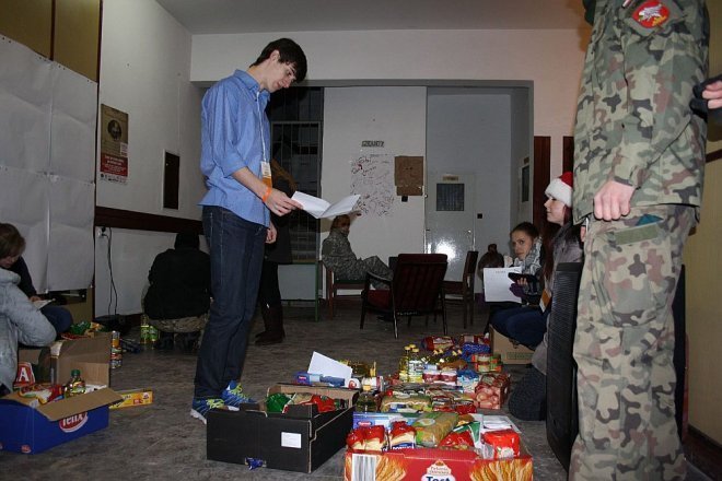 Podsumowanie akcji Świątecznej Zbiórki Żywności [10.12.2012] - zdjęcie #20 - eOstroleka.pl