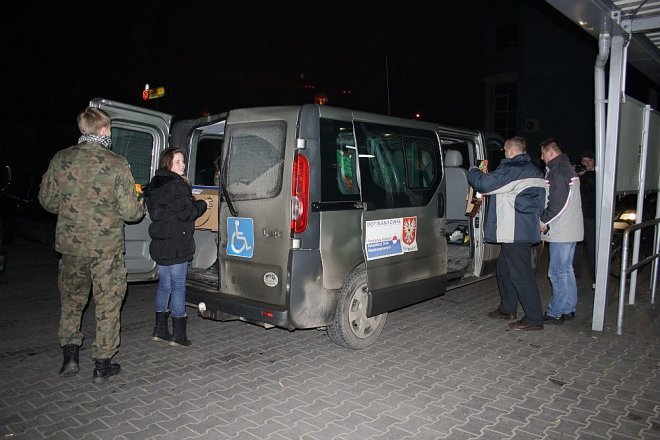 Podsumowanie akcji Świątecznej Zbiórki Żywności [10.12.2012] - zdjęcie #4 - eOstroleka.pl