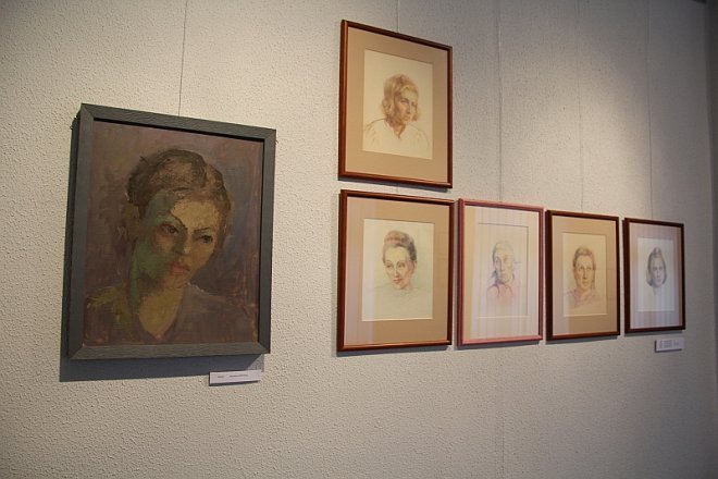 Wersniaż wystawy Hanny Michalskiej [12 XII 2012] - zdjęcie #26 - eOstroleka.pl