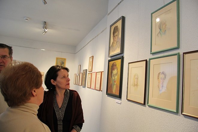 Wersniaż wystawy Hanny Michalskiej [12 XII 2012] - zdjęcie #15 - eOstroleka.pl