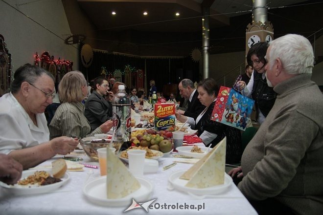 Wigilia u „Motylków” [12.12.2012.] - zdjęcie #3 - eOstroleka.pl