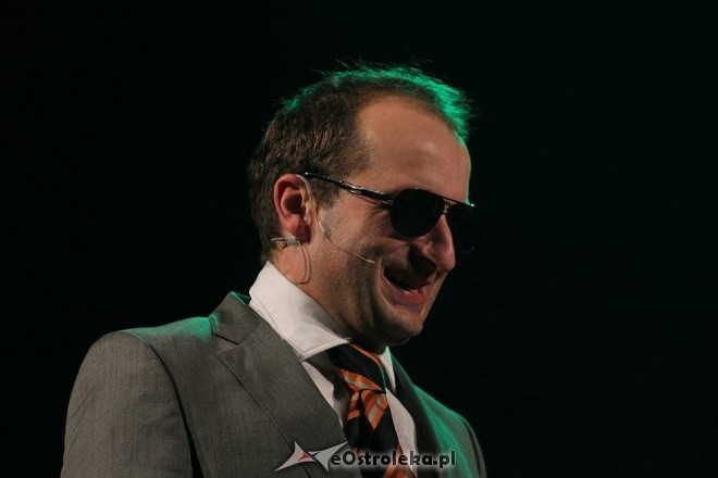 Kabaret Moralnego Niepokoju w Ostrołęce [12.12.2012] - zdjęcie #92 - eOstroleka.pl